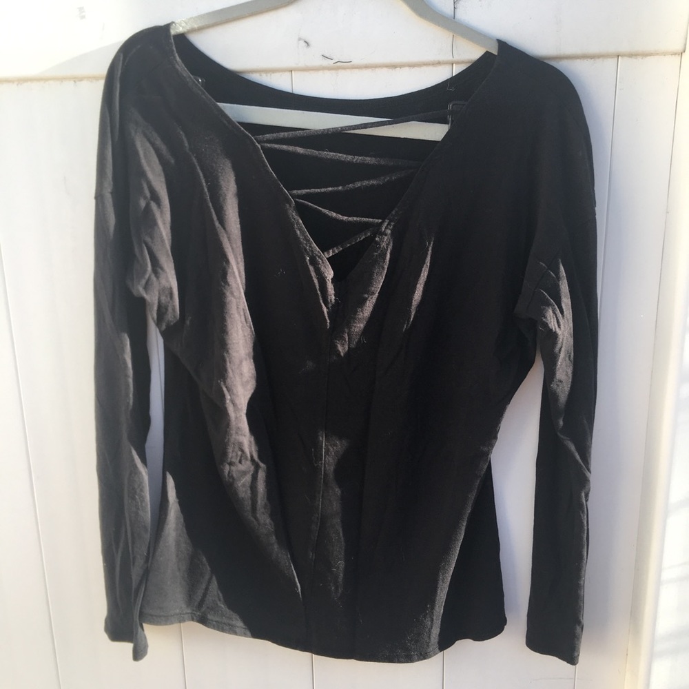 Fabletics Long sleeve black top